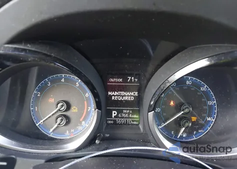 2015 Toyota Corolla S Plus from USA, damaged, VIN 2T1BURHE6FC372894